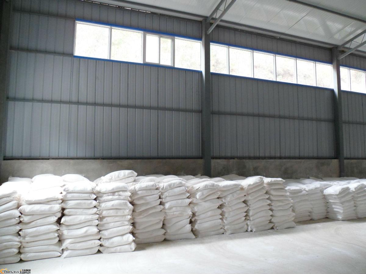 �����^ɰ�{